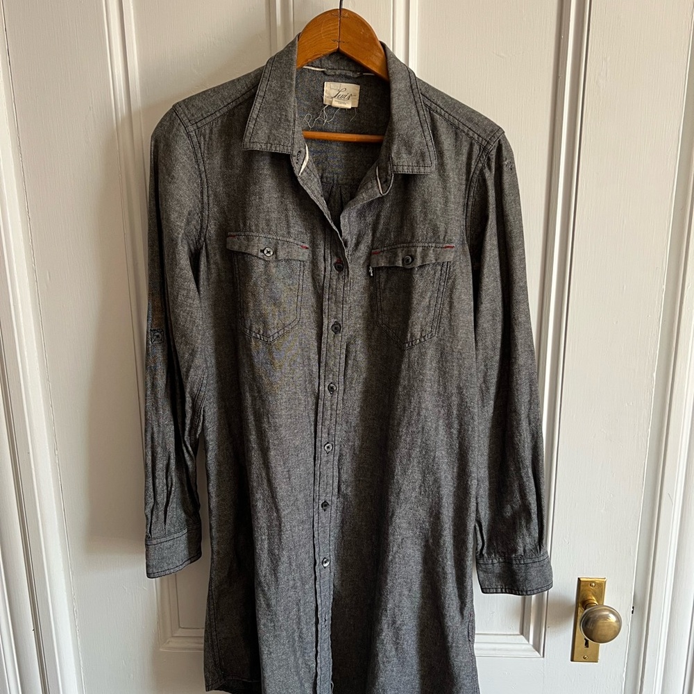 Levi’s Grey Chambray Shirt Dress with Convertible Sleeves WMs Size MD